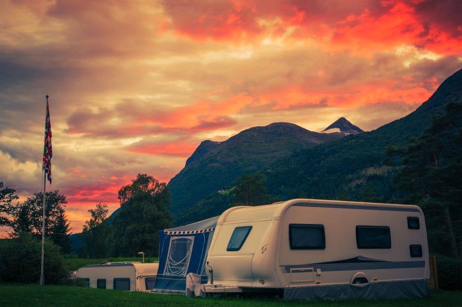 Should I Buy a Travel Trailer or a Campervan - Which is Better?