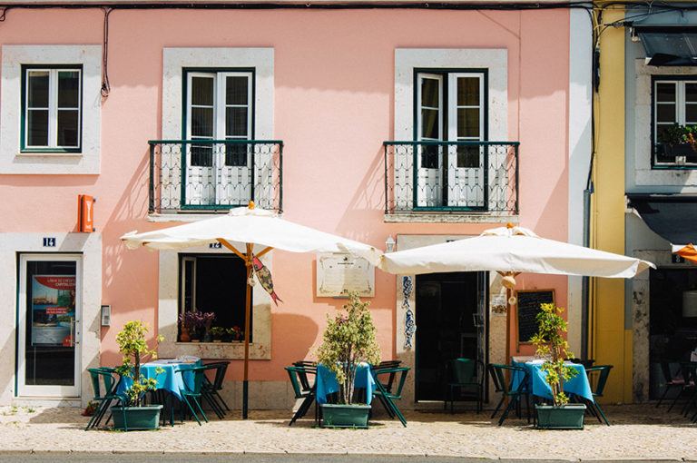 How to Visit Lisbon, Portugal on a Budget